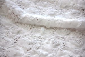Ткань для рукоделия
 Сетка Роза крупная цвет белый
